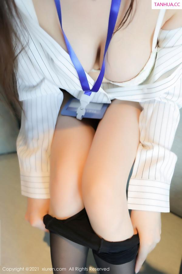 月音瞳  [XiuRen]高清写真图 2021.12.02 No.4291 月音瞳第59张图片